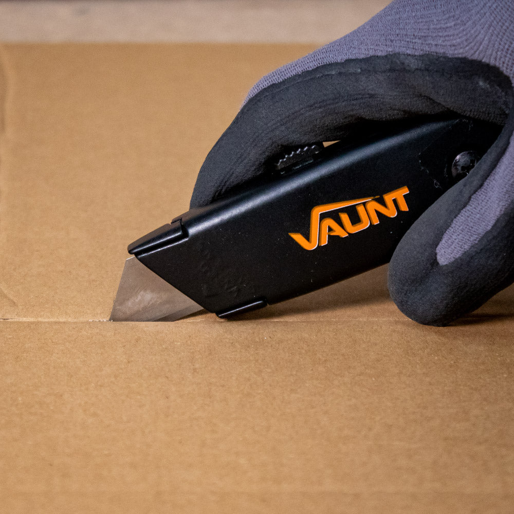 Vaunt - Black Retractable Utility Knife